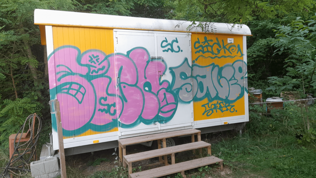 Vandalismus am Bauwagen